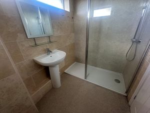 Photo 15- click for photo gallery